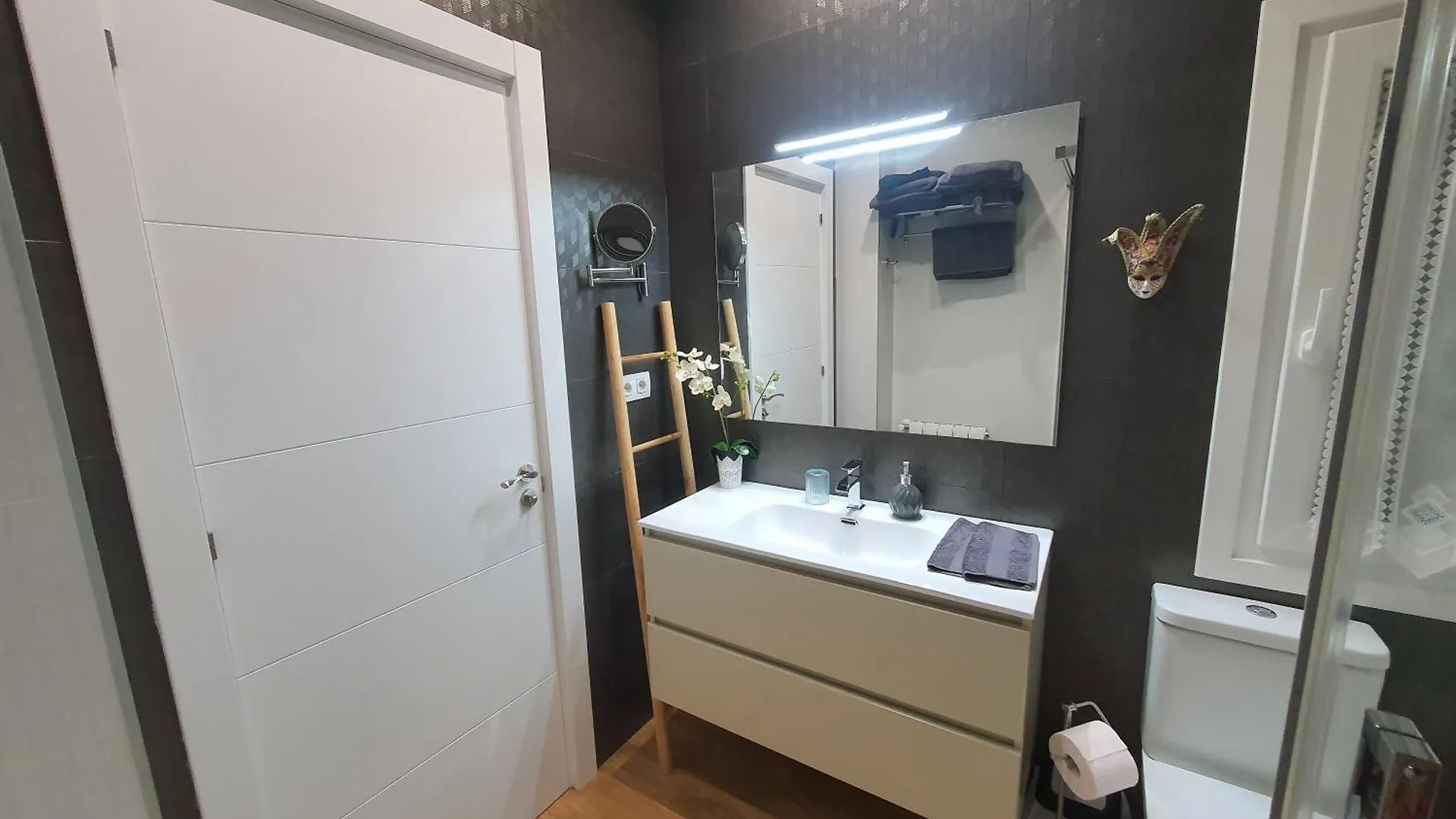 Habitacion Doble Campuzano Bilbao Spain